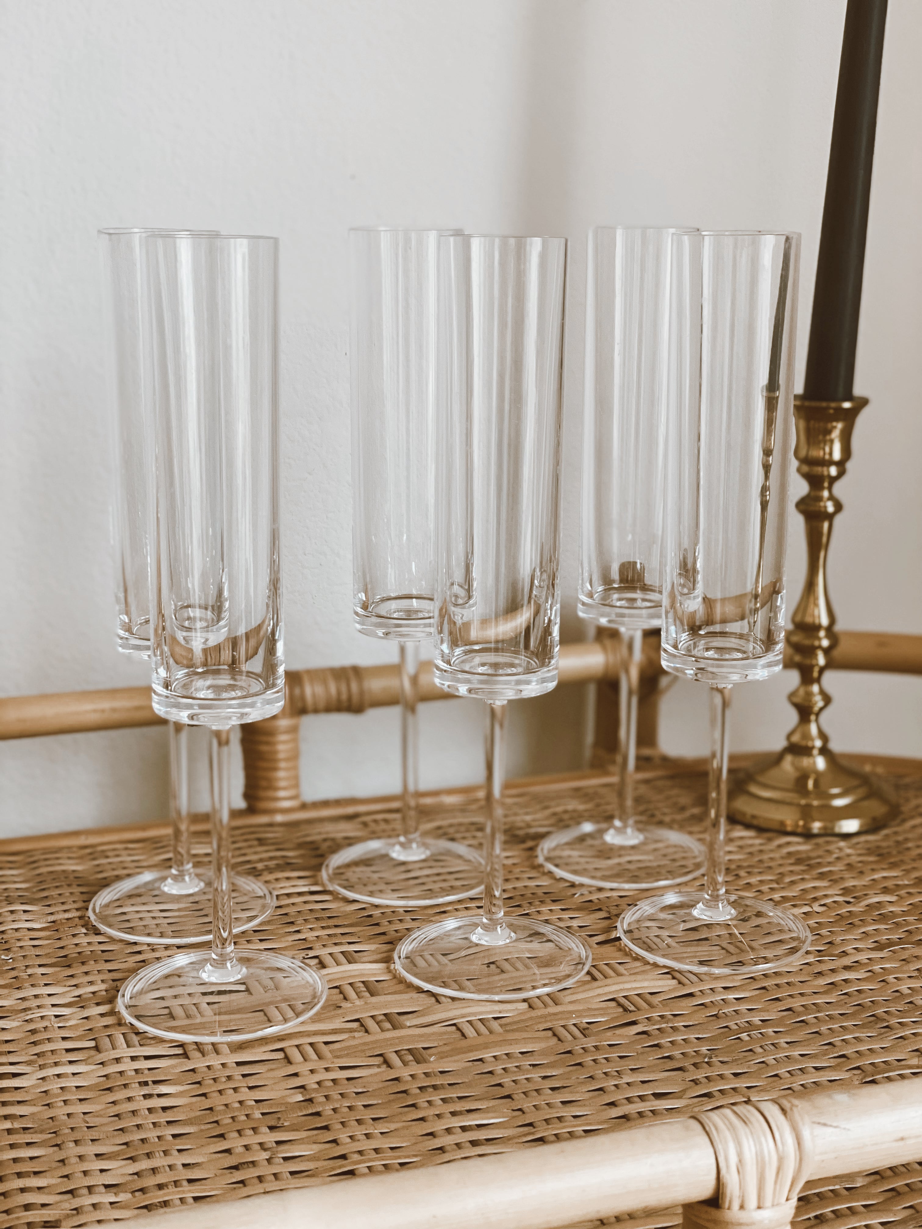 Acrylic Champagne Flutes – Oak & Poppy